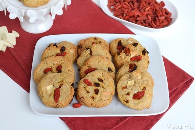 Biscotti-con-bacche-di-goji