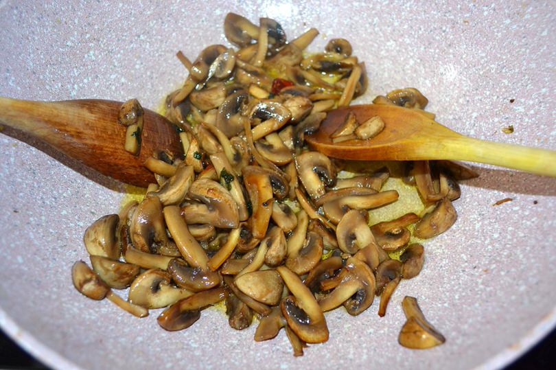 7 cuocere funghi