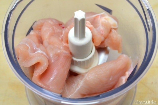 2 petto di pollo nel mixer