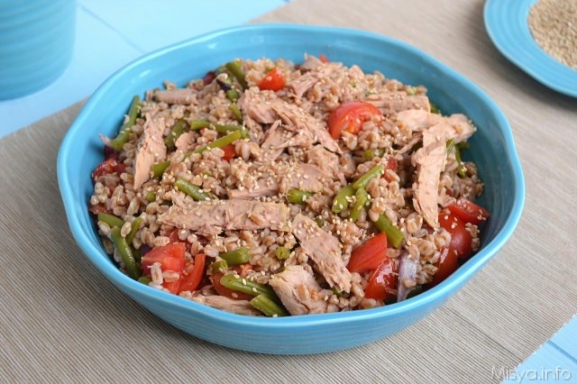 Insalata di farro fagiolini e tonno