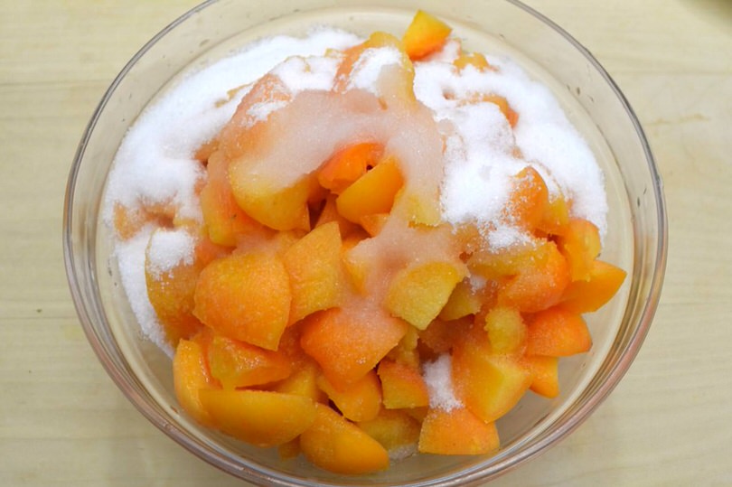 2 aggiungere zucchero