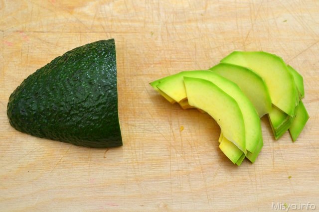 2 avocado