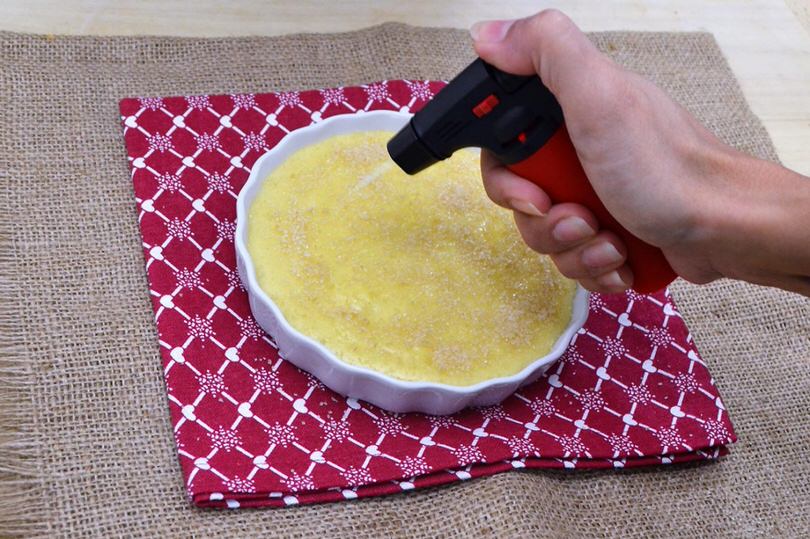 7 aggiungere zucchero e caramellare