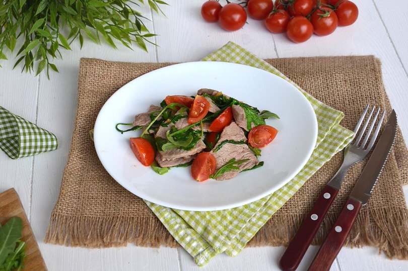 straccetti rucola pomodorini