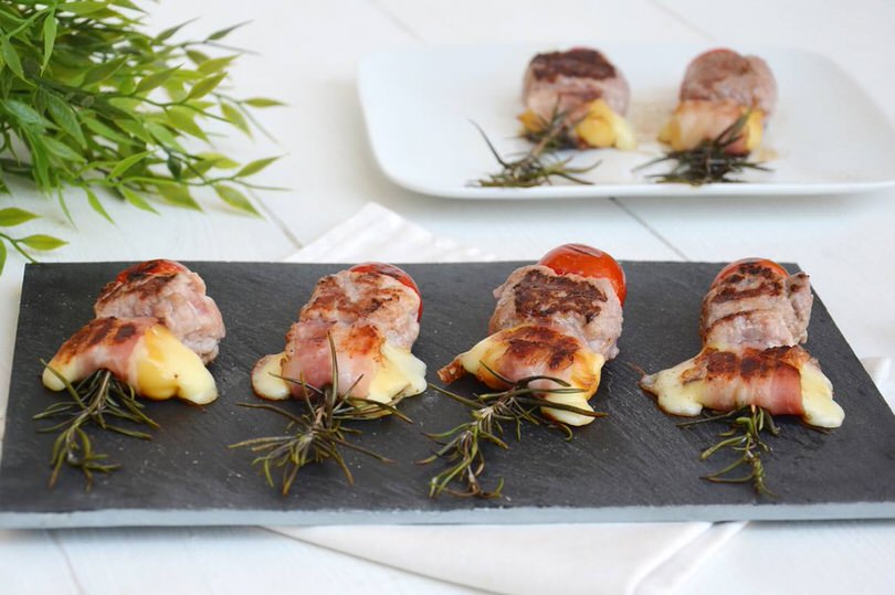Spiedini salsiccia e rosmarino