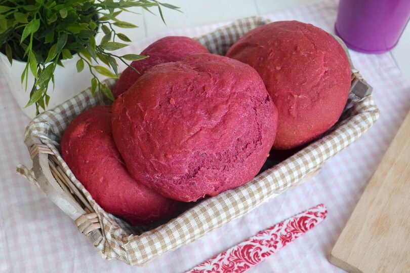 pane-alla-barbabietola