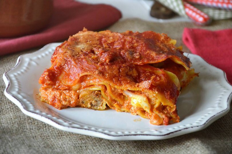 Lasagna napoletana - Ricetta di Misya