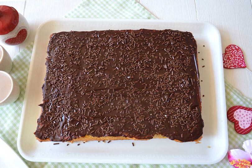 poke-cake