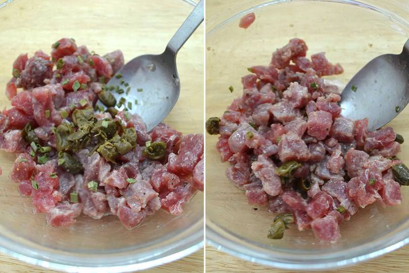 4 aggiungere capperi e mescolare