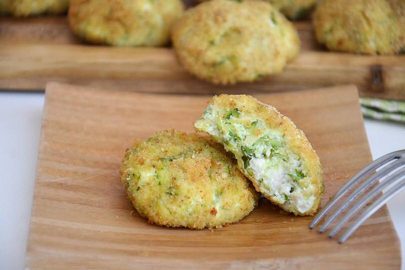 hjort forestille presse Polpette di zucchine e ricotta - Ricetta di Misya