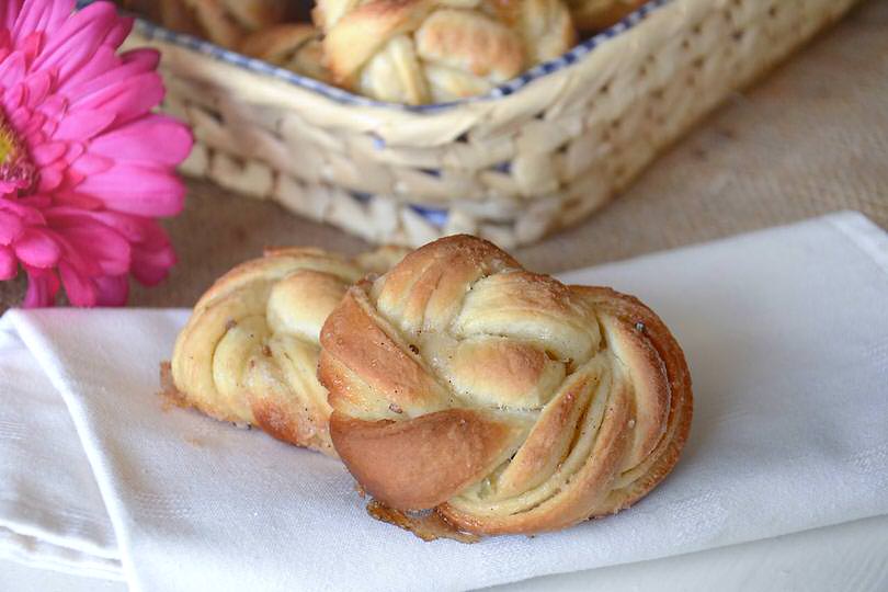 Brioche-al-cardamomo
