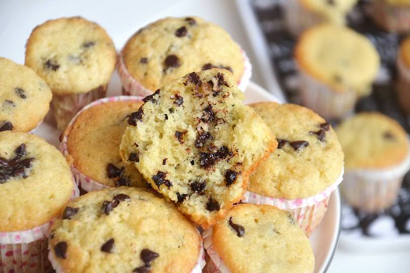 » Muffin con gocce di cioccolato - Ricetta Muffin con ...