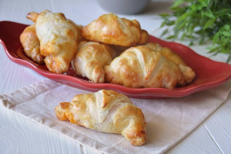 Cornetti di pesce spada e scamorza