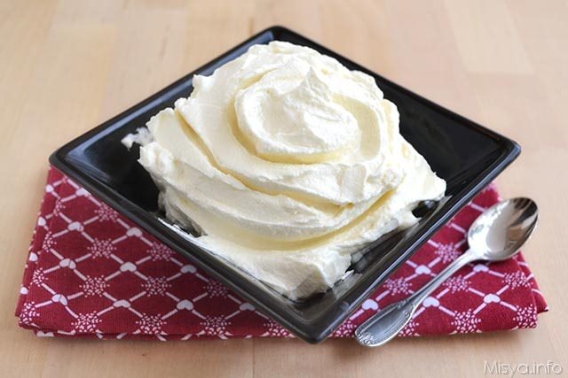 Ricetta Sorbetto con panna montata