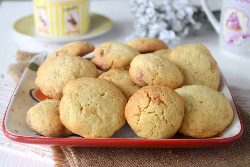 Biscotti Al Cioccolato Bianco Ricetta Biscotti Al Cioccolato Bianco Di Misya