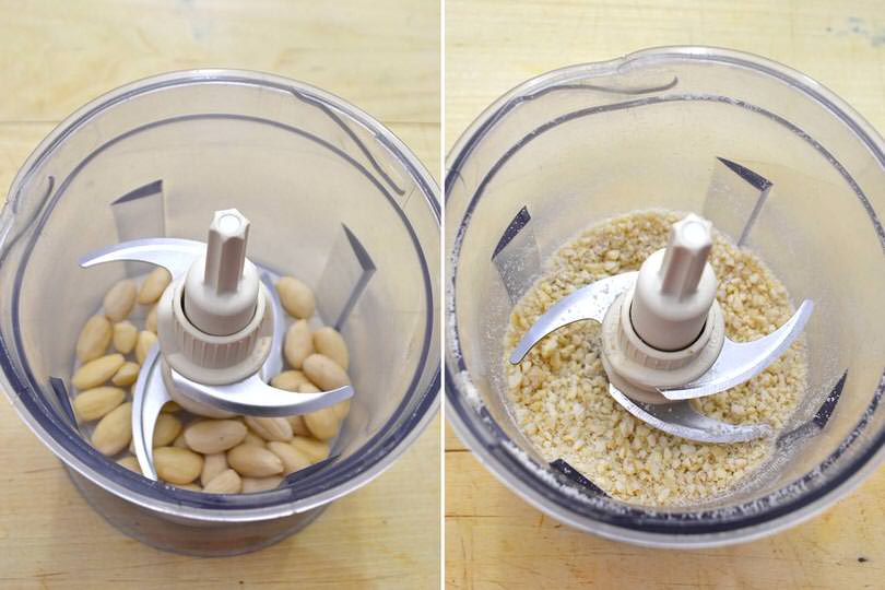 1 tritare le mandorle