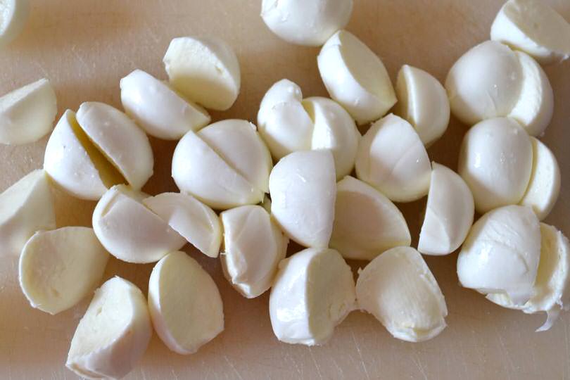 tagliare mozzarella