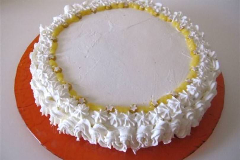 5 decorare torta