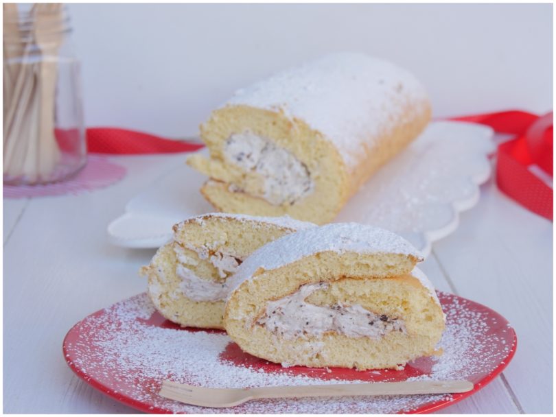 Tronchetto Di Natale Con Cioccolato Bianco.Rotolo Al Torrone Ricetta Rotolo Al Torrone Di Misya