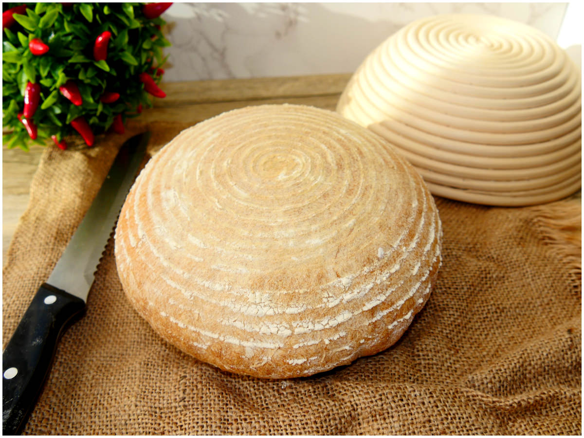 Cestino per la lievitazione dell'impasto del pane in plastica verde.