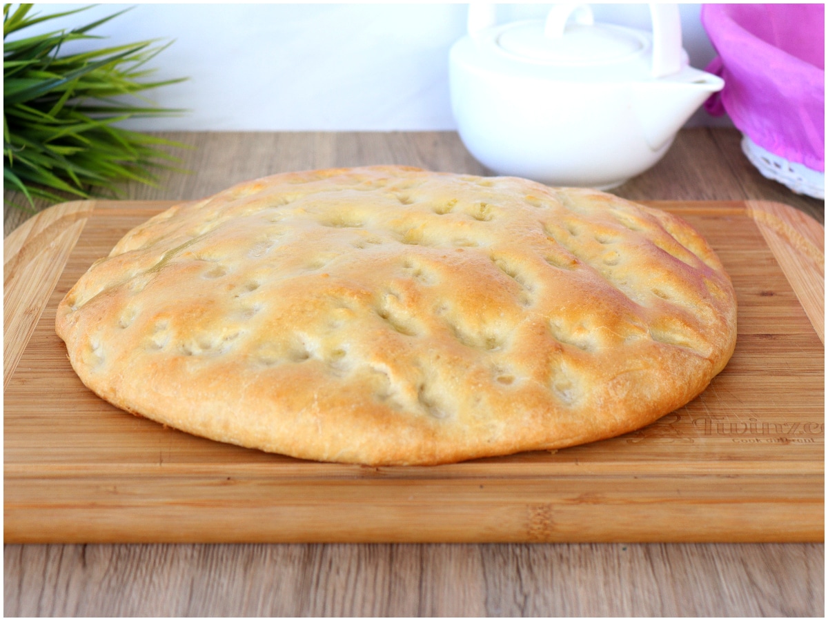 Focaccia al latte caldo