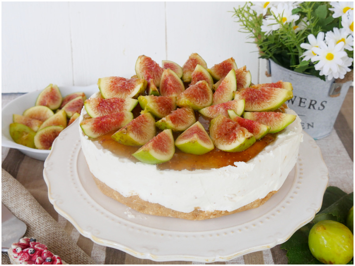 Cheesecake ai fichi