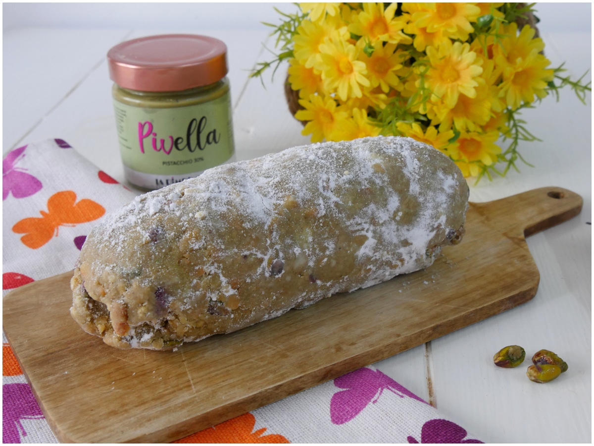 Salame di cioccolato al pistacchio
