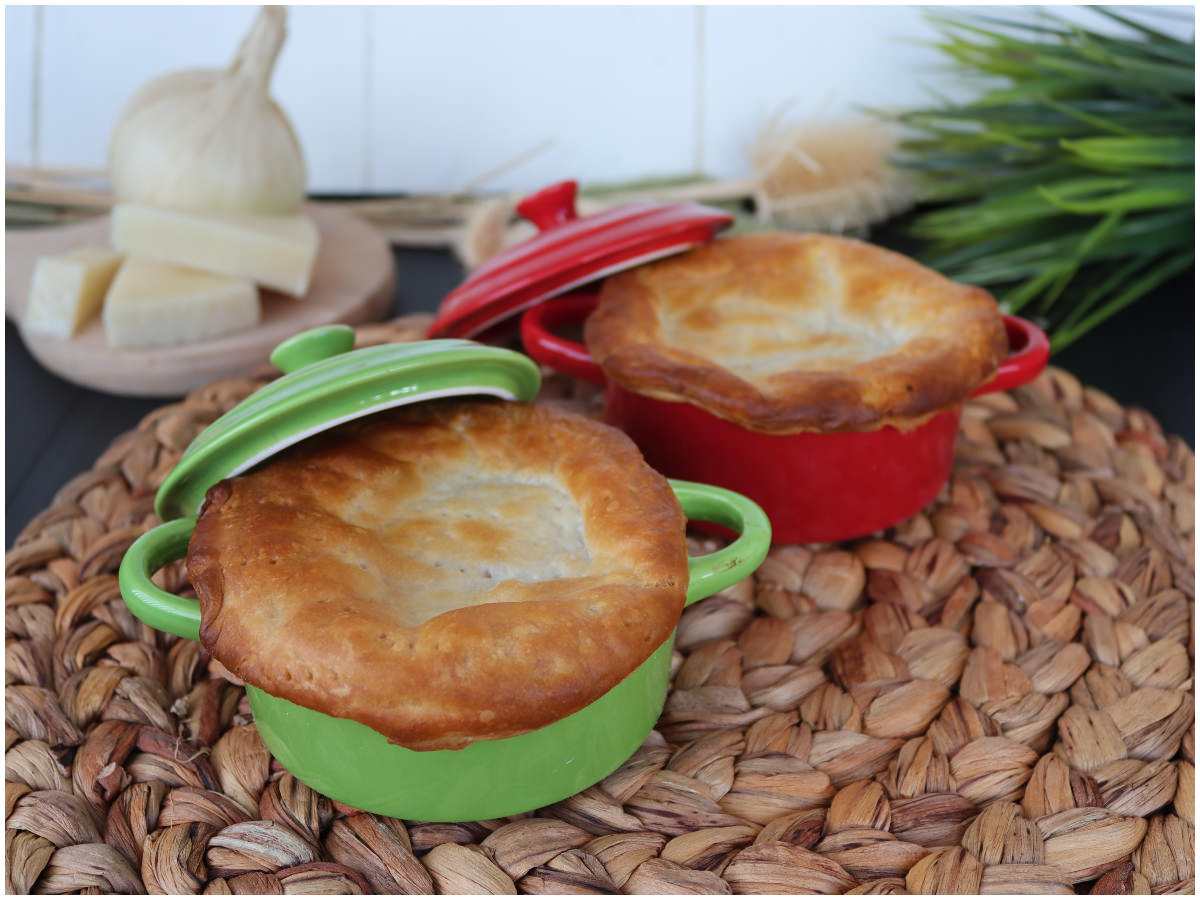 Zuppa di cipolle in crosta