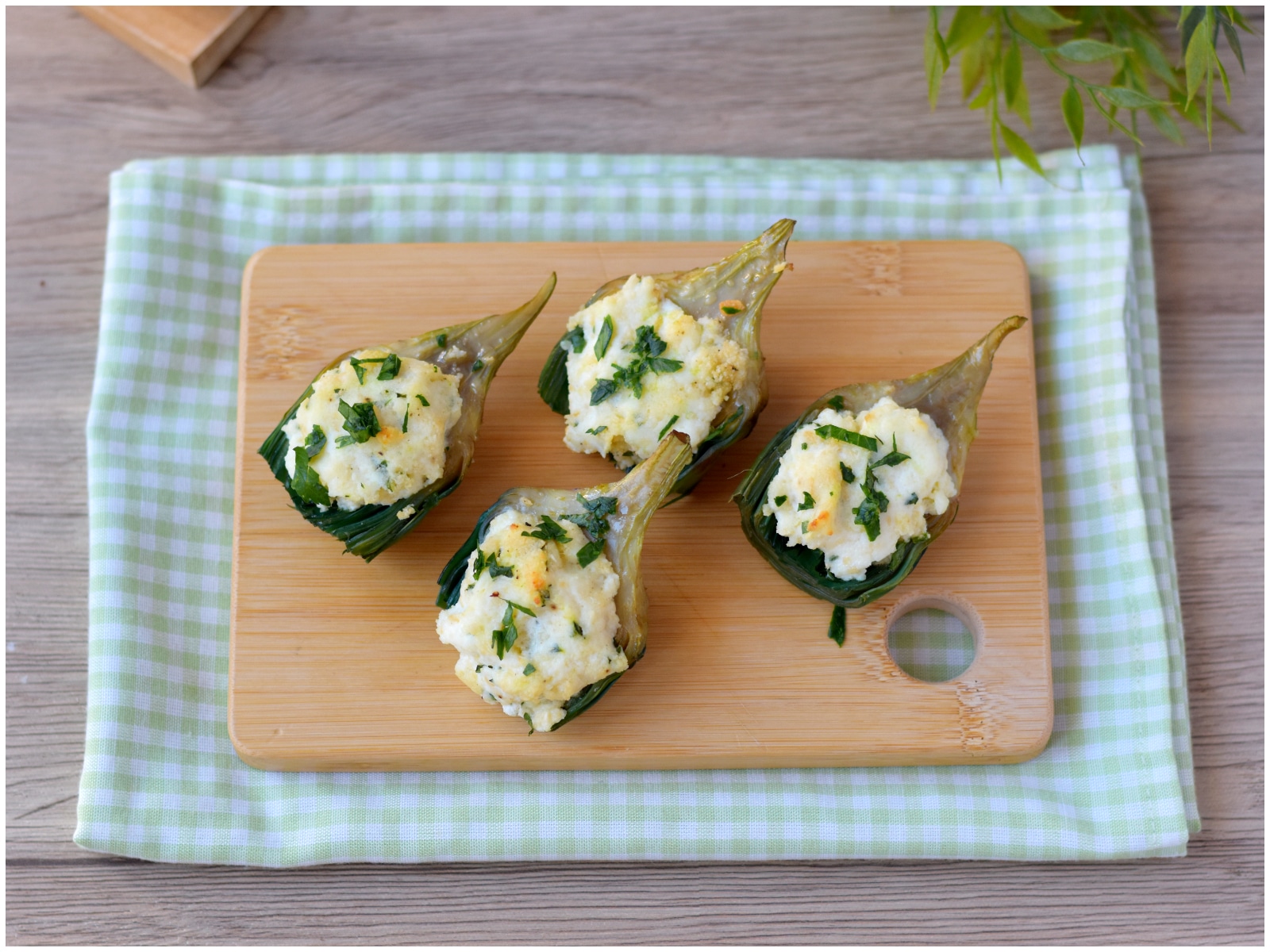 Carciofi ripieni di ricotta