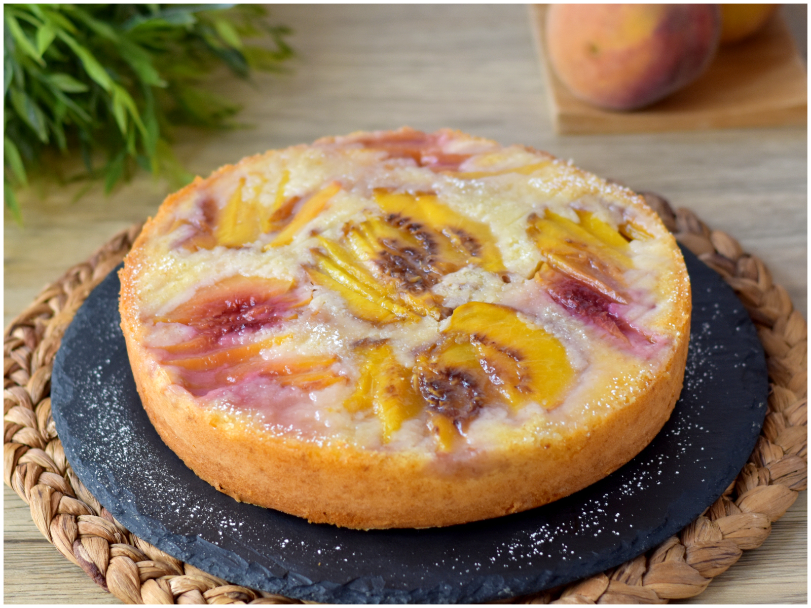 Torta di pesche rovesciata